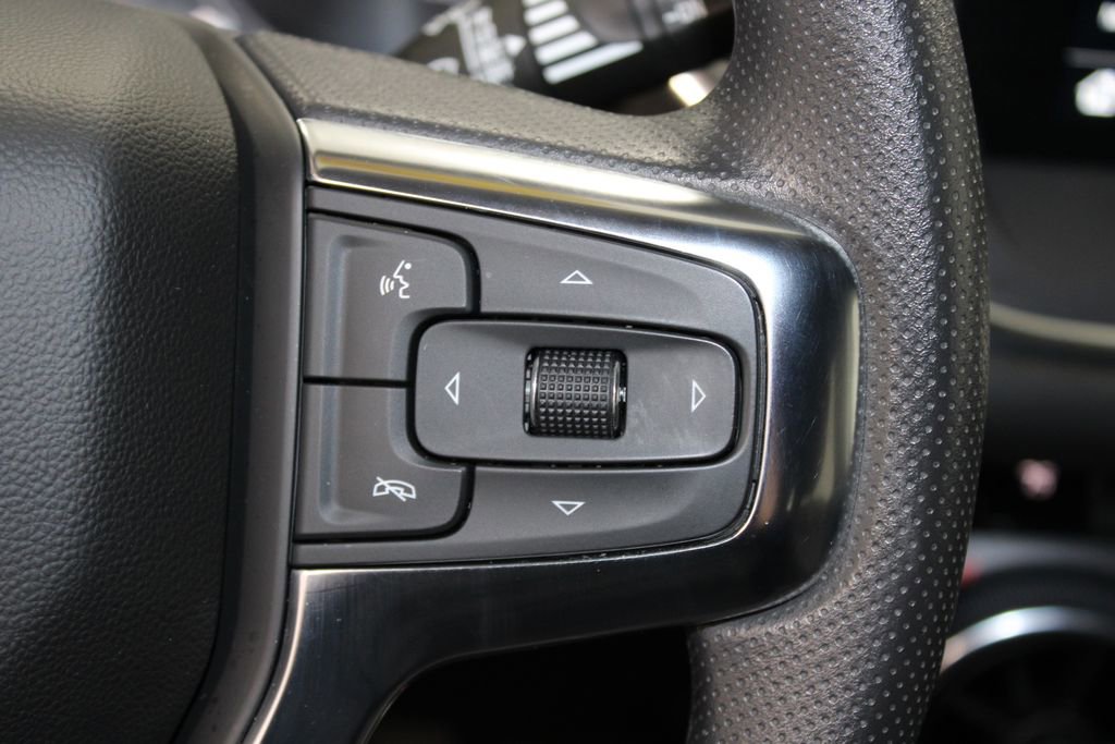 Used 2025 Chevrolet Blazer LT image 36