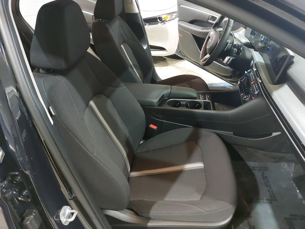 Certified 2025 Hyundai Sonata SEL image 10