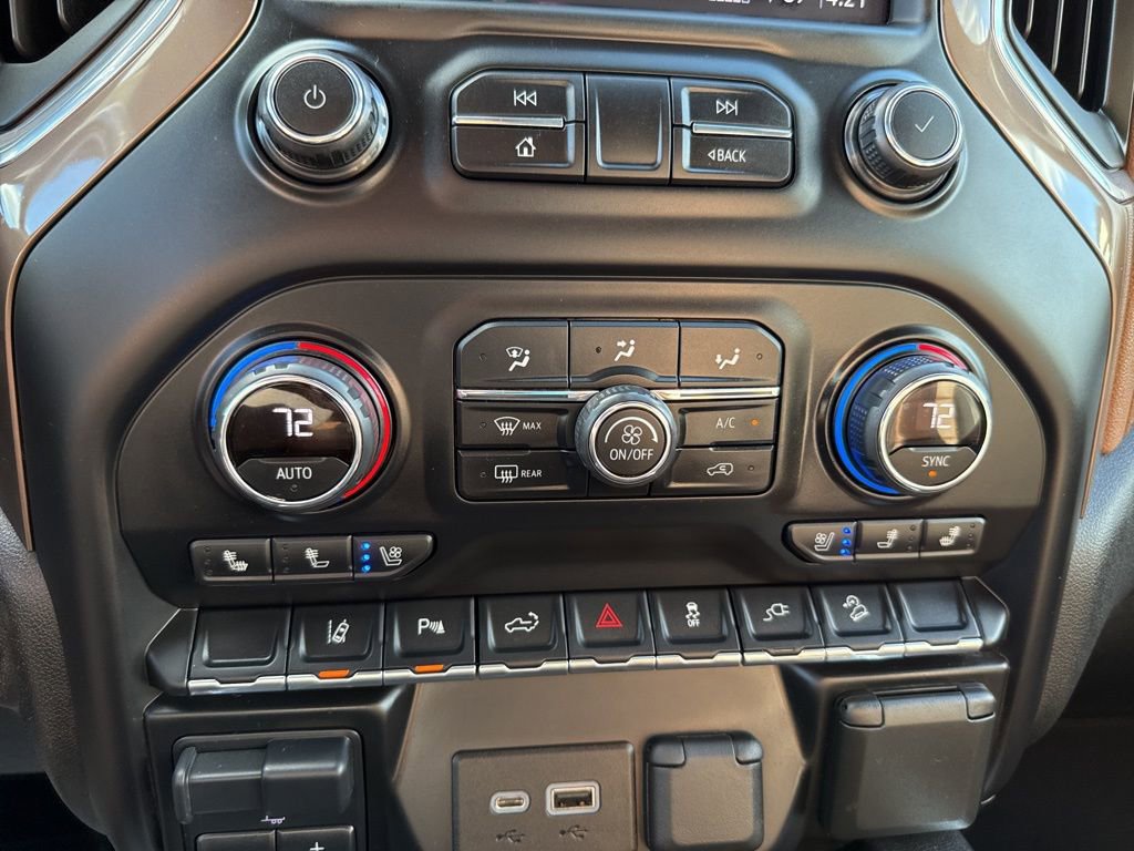 Used 2020 Chevrolet Silverado 2500 High Country w/ Z71 Off-Road Package image 34