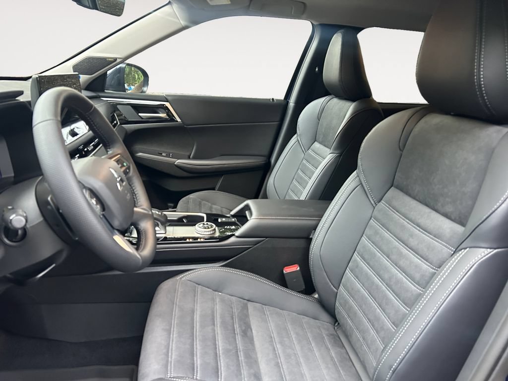 New 2026 Mitsubishi Outlander SE FWD image 9