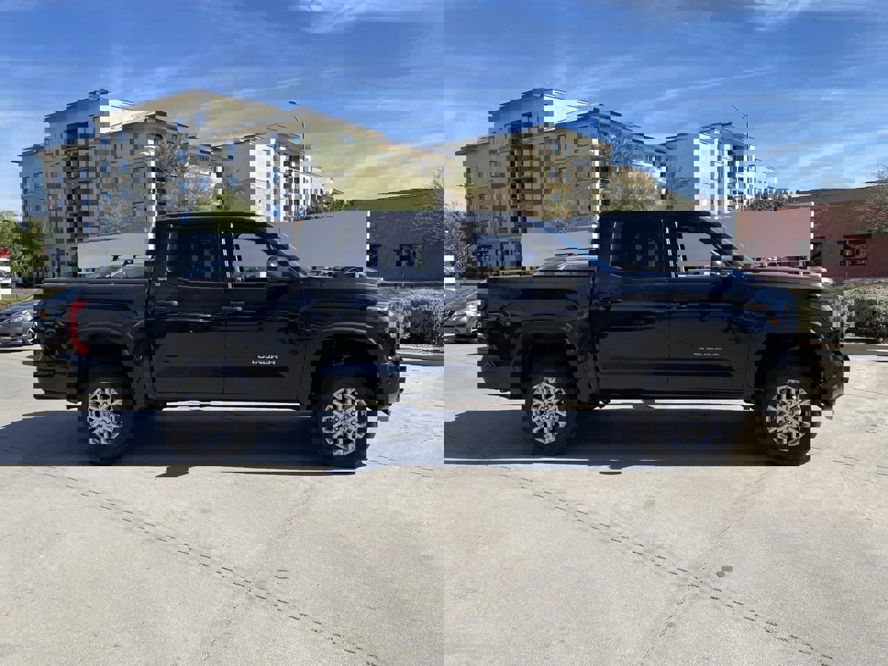 Used 2024 Toyota Tundra SR5 w/ SR5 Convenience Package image 3