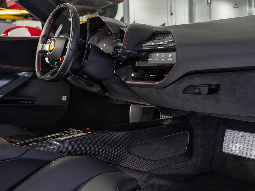 Used 2021 Ferrari SF90 Stradale AWD/4WD image 17