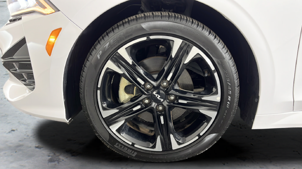 Used 2024 Kia K5 GT-Line w/ GT-Line Premium Package FWD image 40