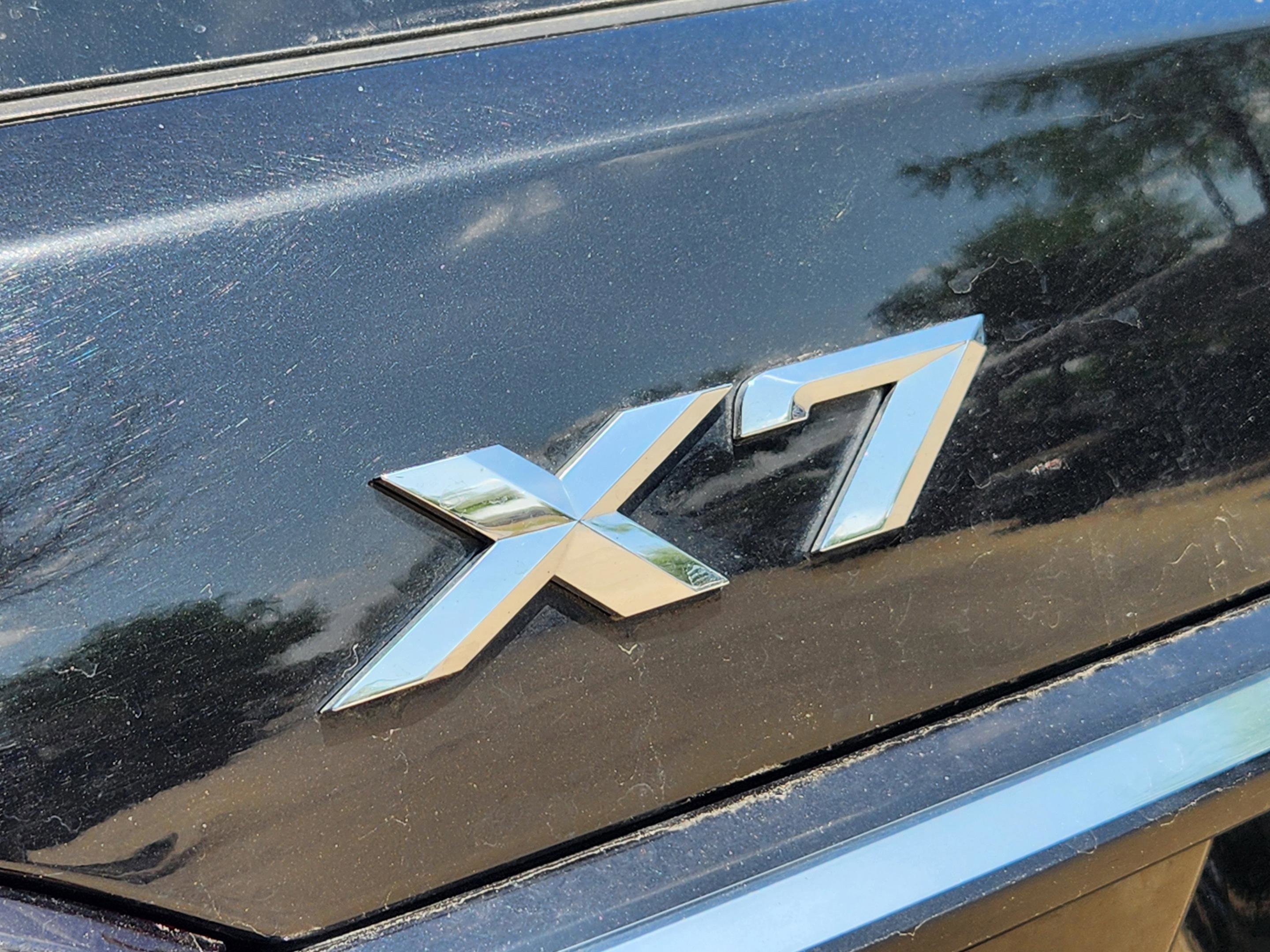 Used 2025 BMW X7 xDrive40i image 31