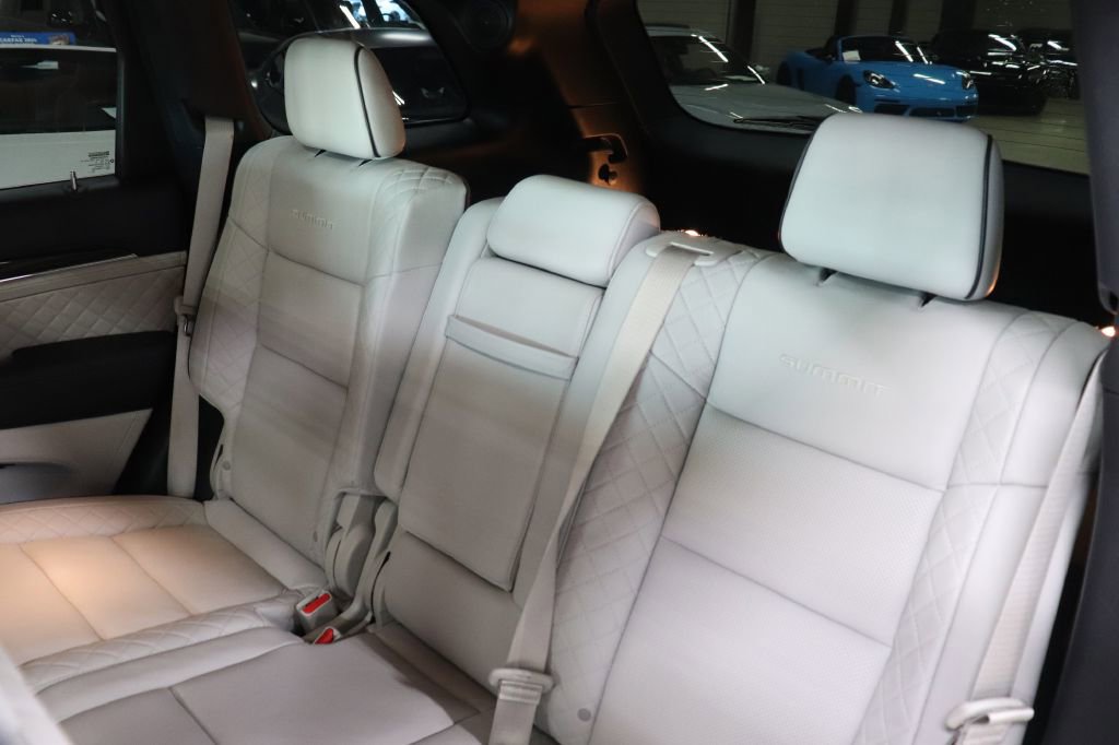 Used 2021 Jeep Grand Cherokee Summit image 15