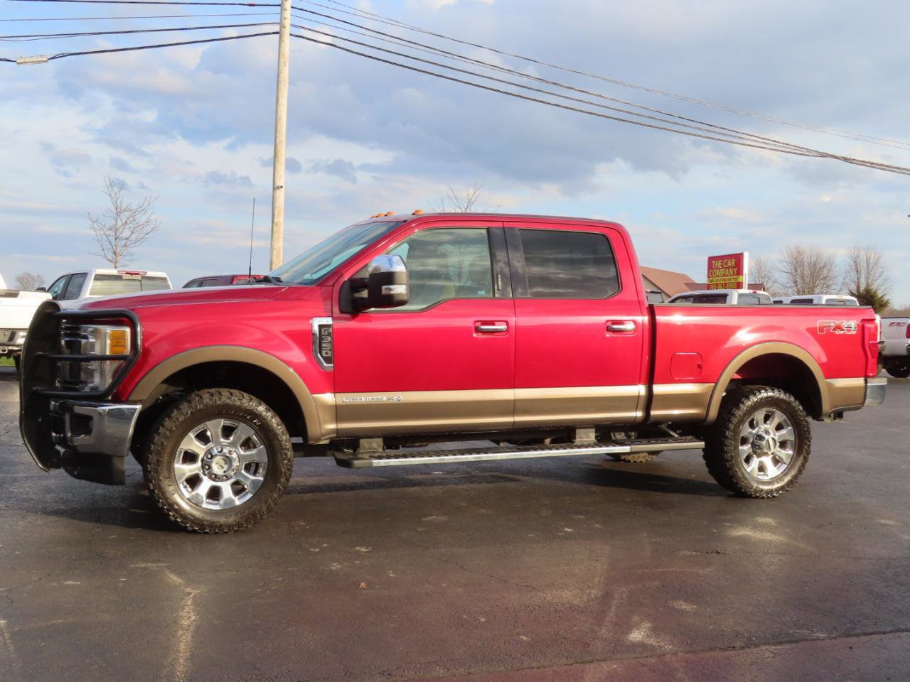 Used 2017 Ford F350 Lariat w/ Chrome Package image 2