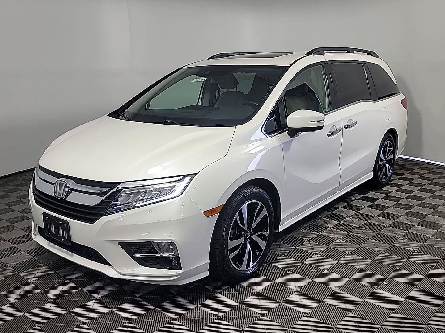 Certified 2019 Honda Odyssey Elite image 12
