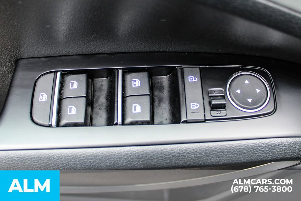 Used 2024 Kia Soul LX w/ Option Group 015 image 37