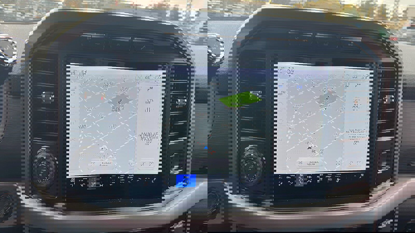 Used 2024 Ford F150 XLT w/ Mobile Office Package image 23