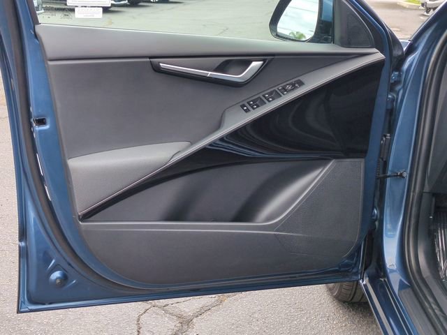 Certified 2024 Kia Niro Wind FWD image 12