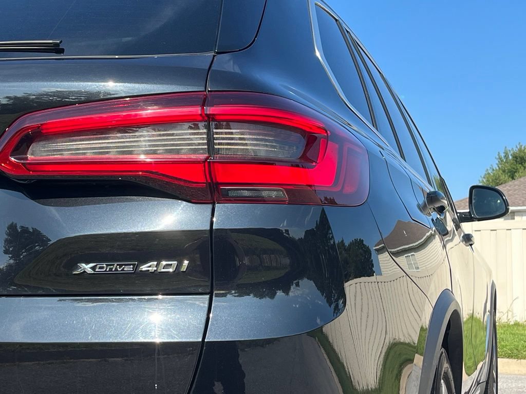 Used 2020 BMW X5 xDrive40i w/ Convenience Package AWD/4WD image 12