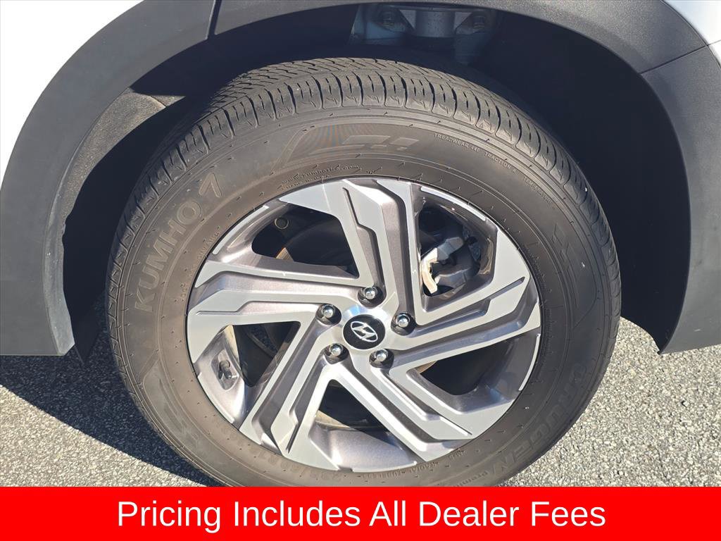 Used 2023 Hyundai Santa Fe SEL w/ Cargo Package FWD image 12