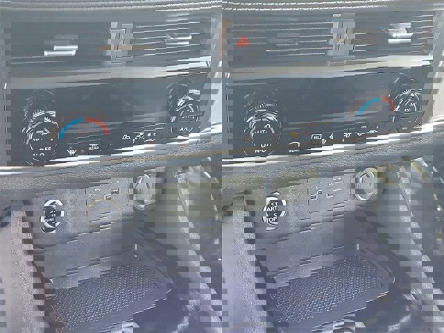 Certified 2023 Nissan Rogue SV image 17