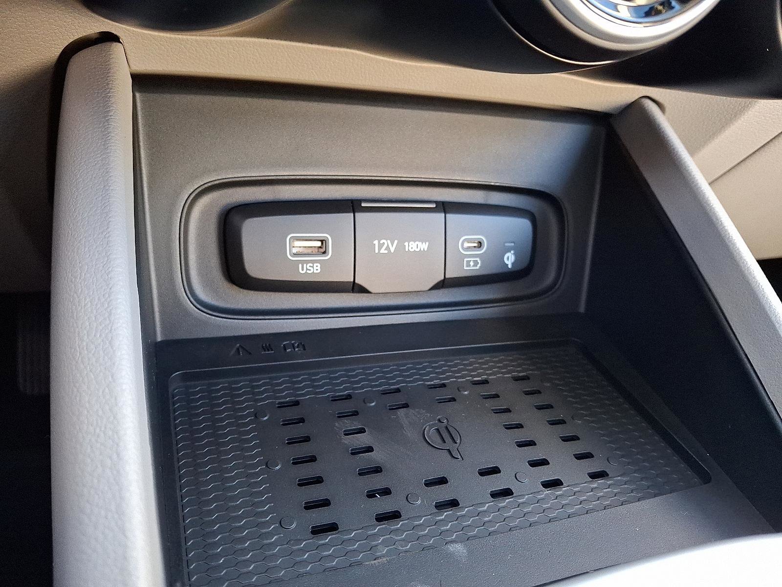 New 2026 Hyundai Venue SEL image 16