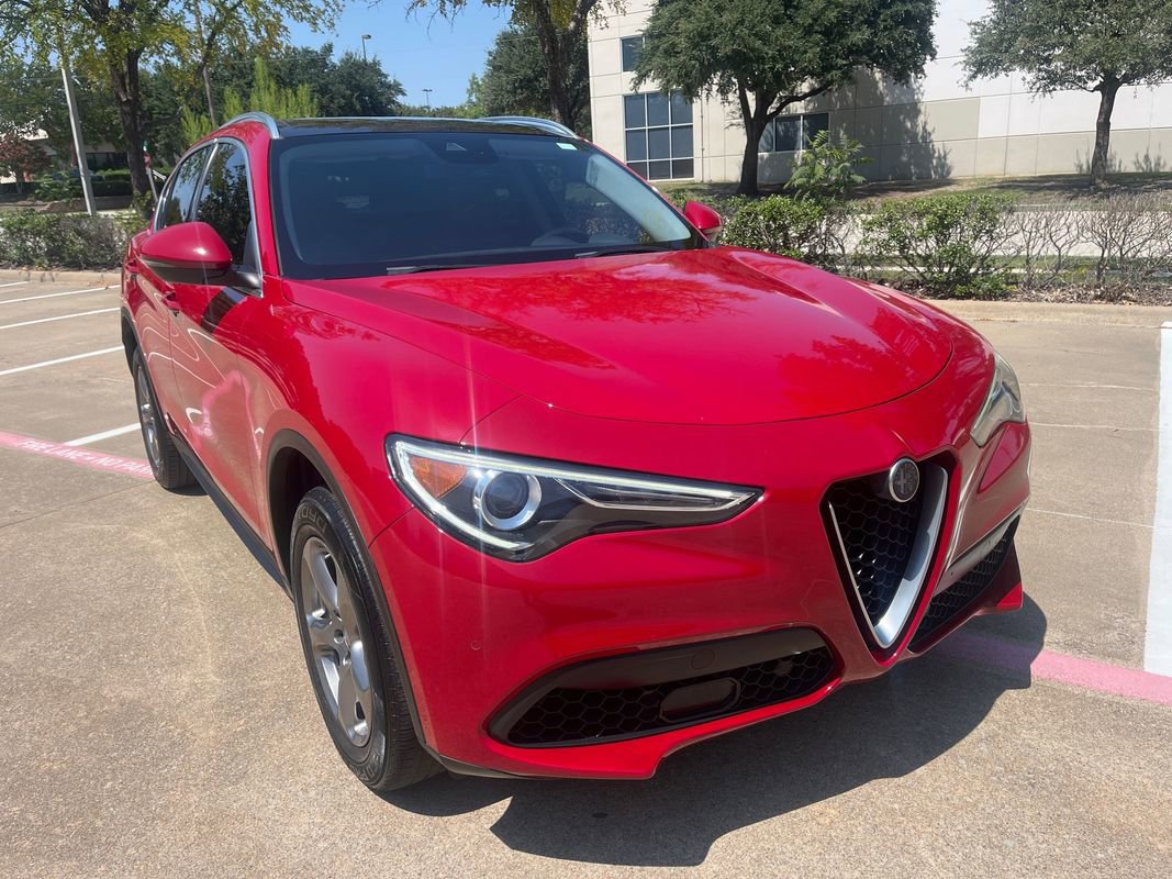 Used 2021 Alfa Romeo Stelvio Sprint w/ Sun & Sound Package image 2