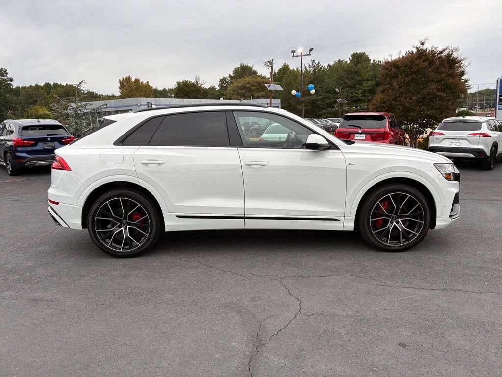 Used 2023 Audi Q8 Prestige w/ Prestige Package AWD/4WD image 8