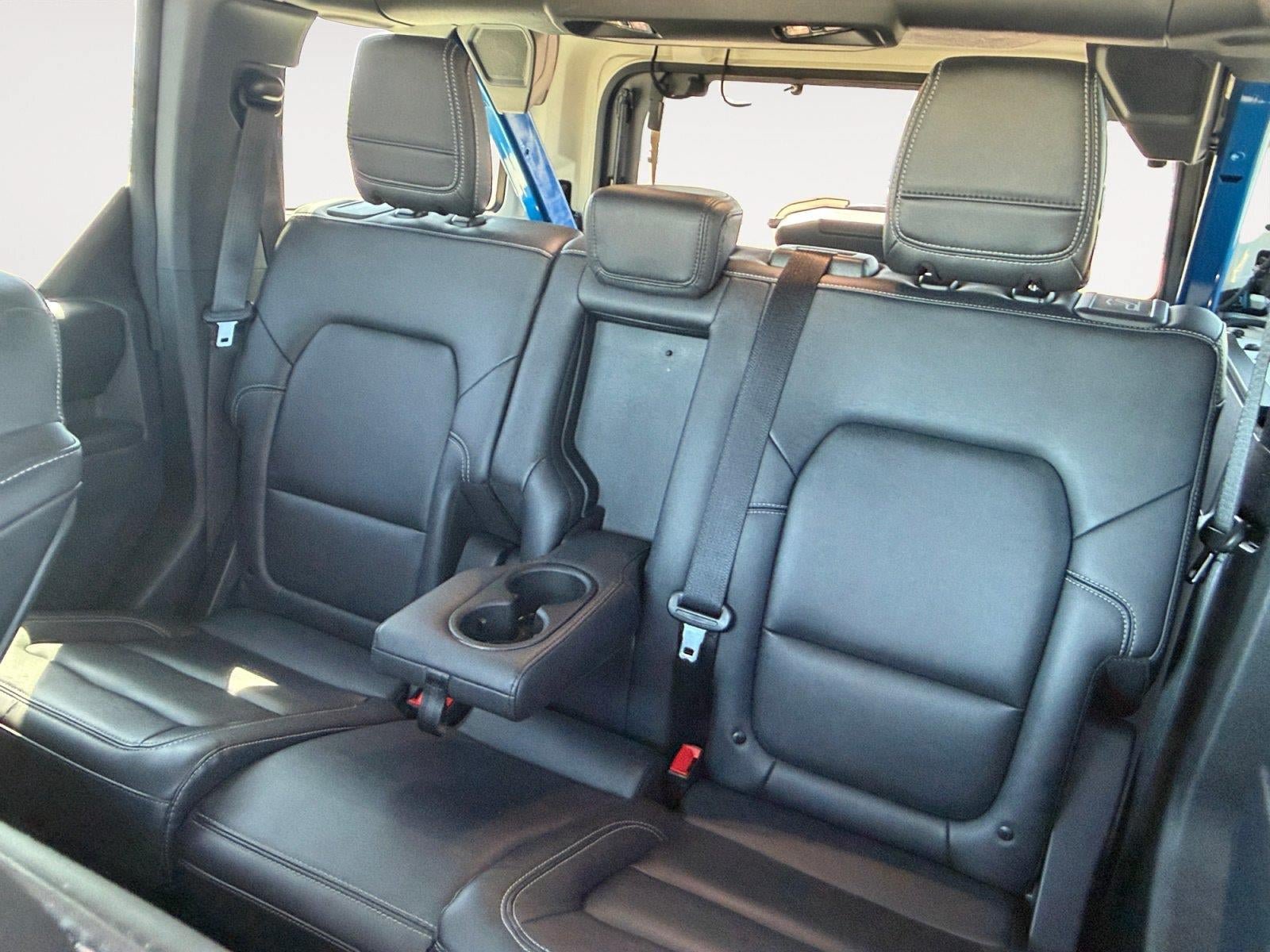 Used 2025 Ford Bronco Badlands AWD/4WD image 17