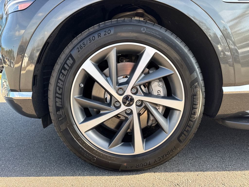 Used 2025 Genesis GV80 2.5T Select image 11