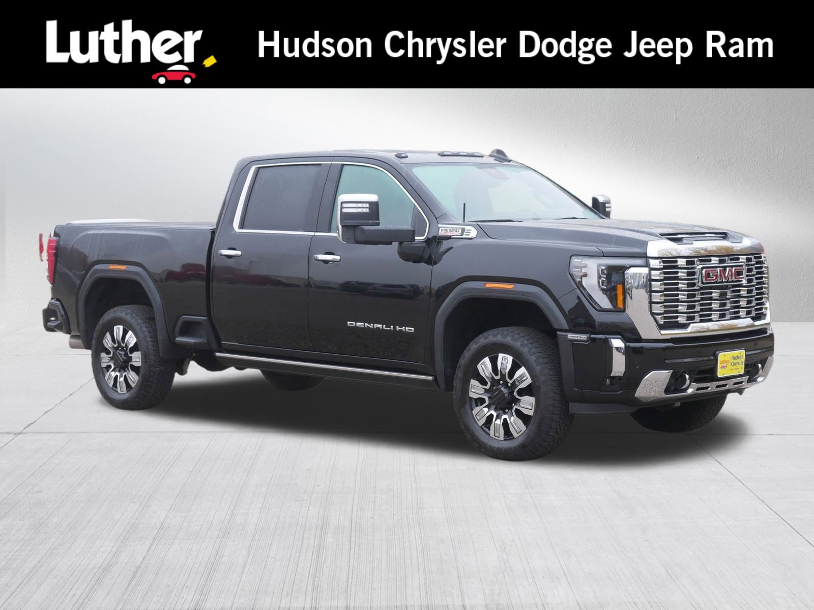 Used 2024 GMC Sierra 3500 Denali w/ Denali Reserve Package image 1