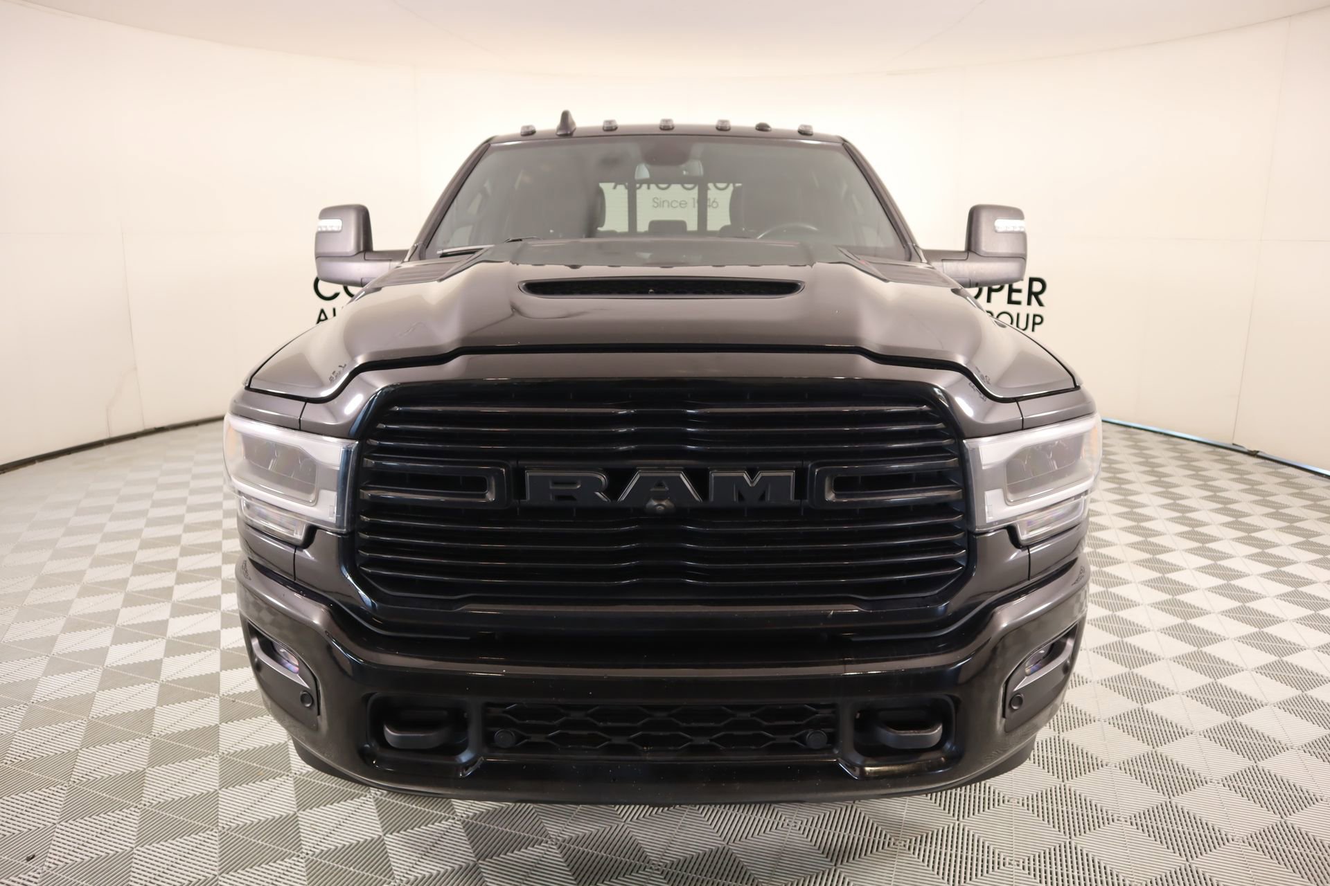 Used 2024 RAM 3500 Laramie w/ Night Edition AWD/4WD image 10