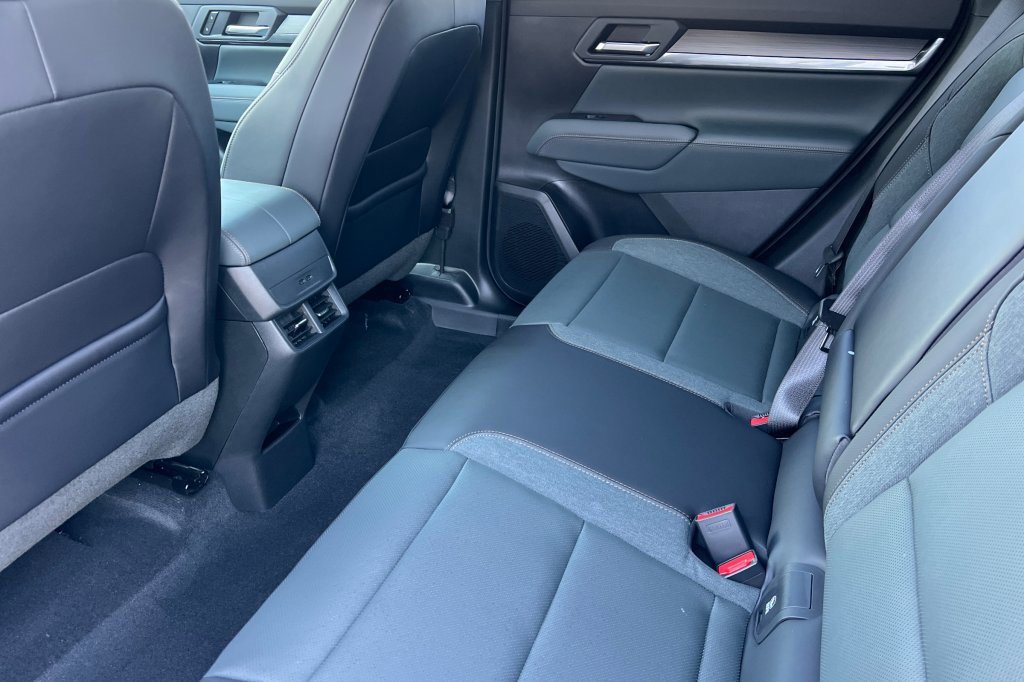 New 2026 GMC Terrain AT4 w/ Technology Package II image 9