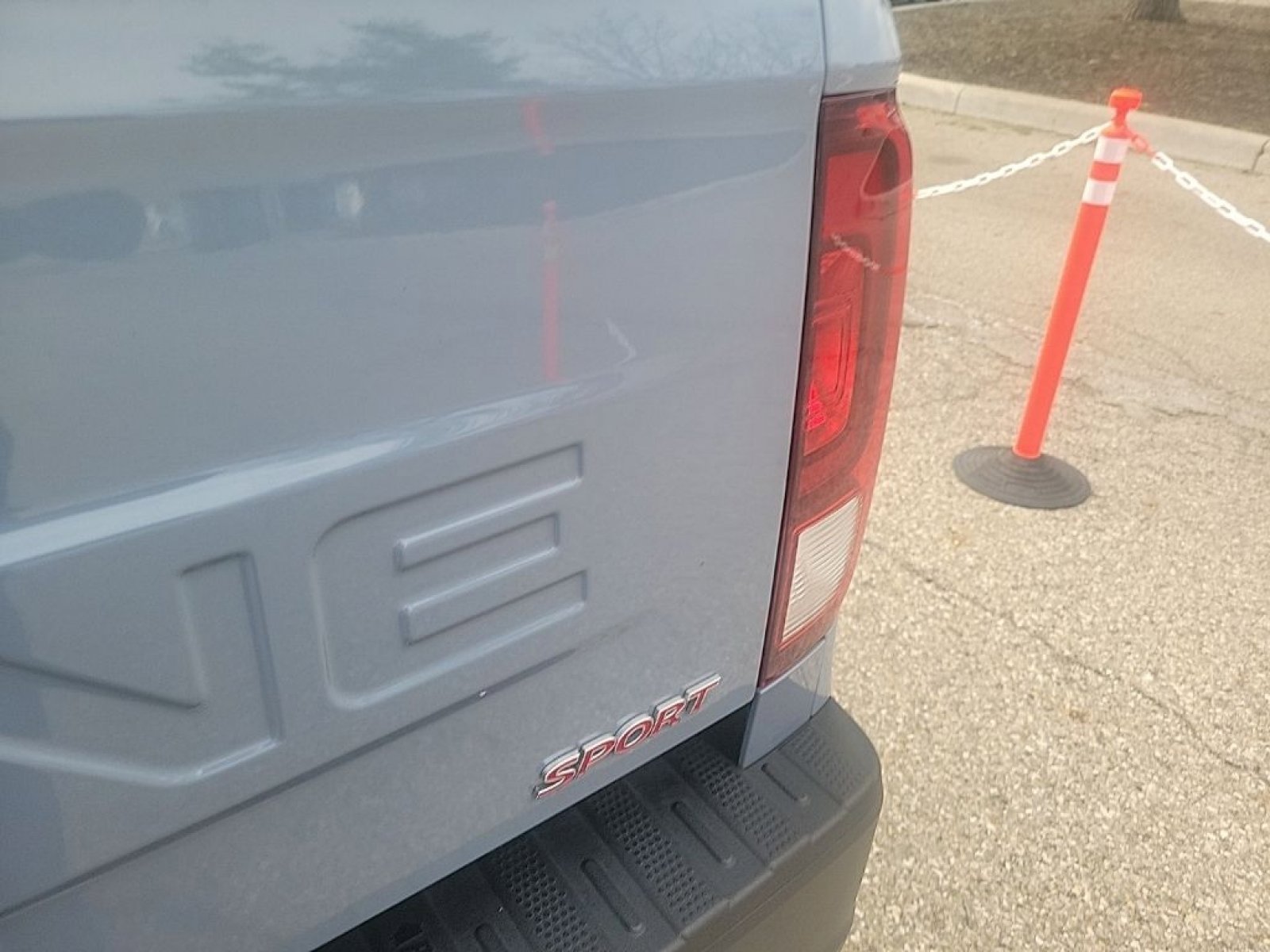 Used 2024 Honda Ridgeline Sport image 15