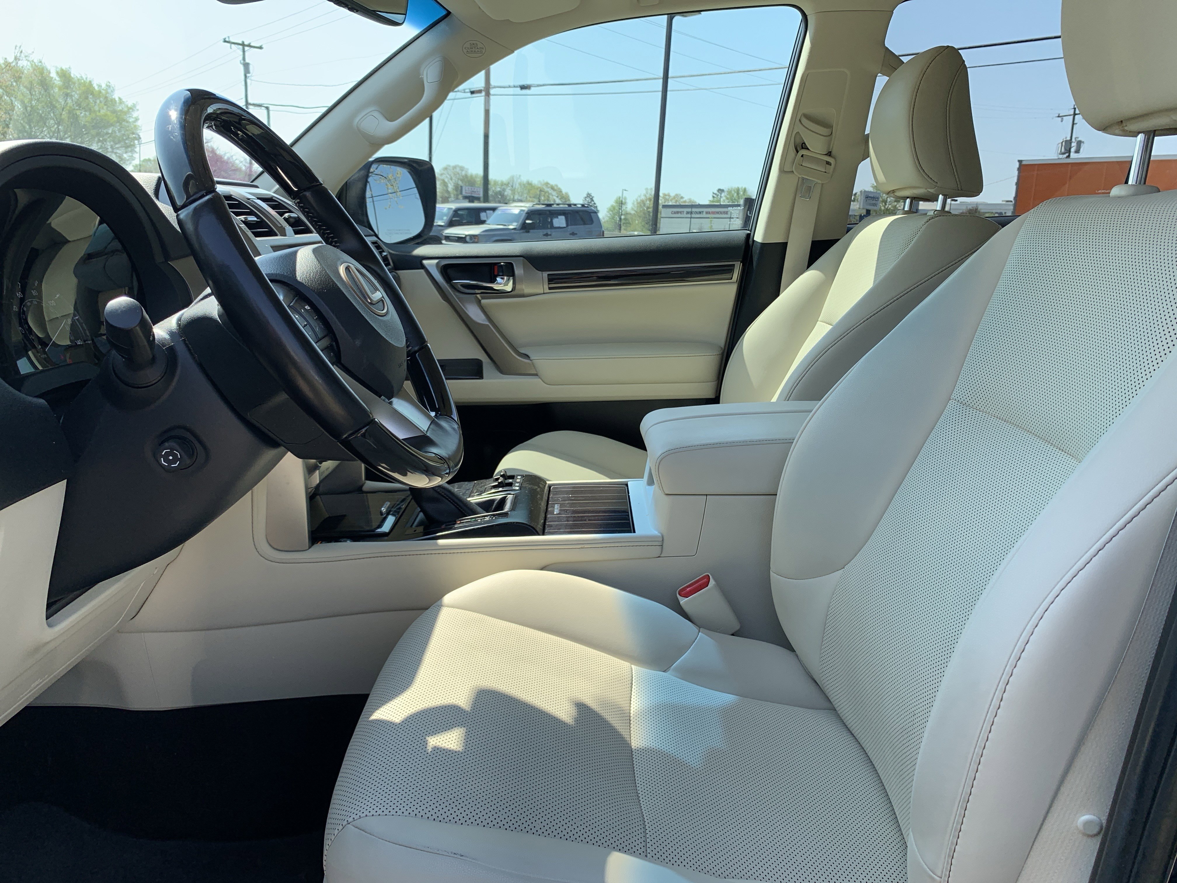 Certified 2021 Lexus GX 460 Premium w/ Premium Package image 16