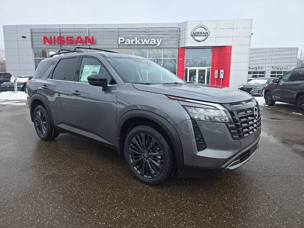 New 2026 Nissan Pathfinder SL w/ SL Premium Package