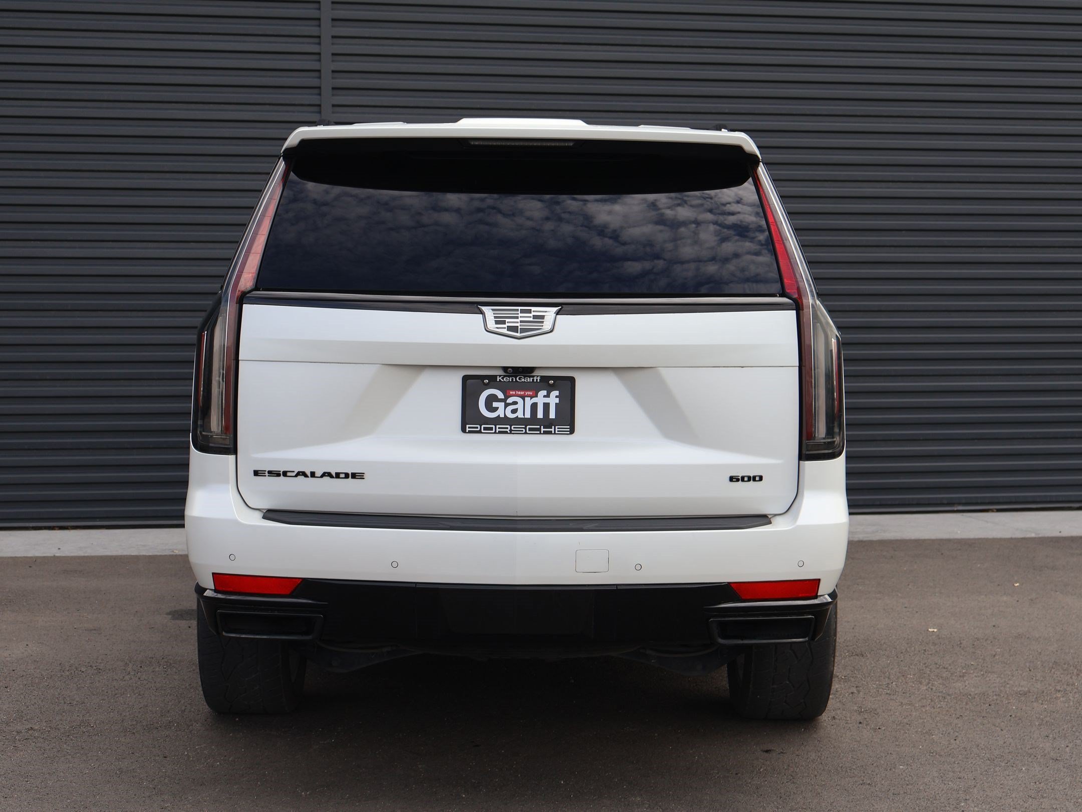 Used 2022 Cadillac Escalade Sport Platinum AWD/4WD image 7