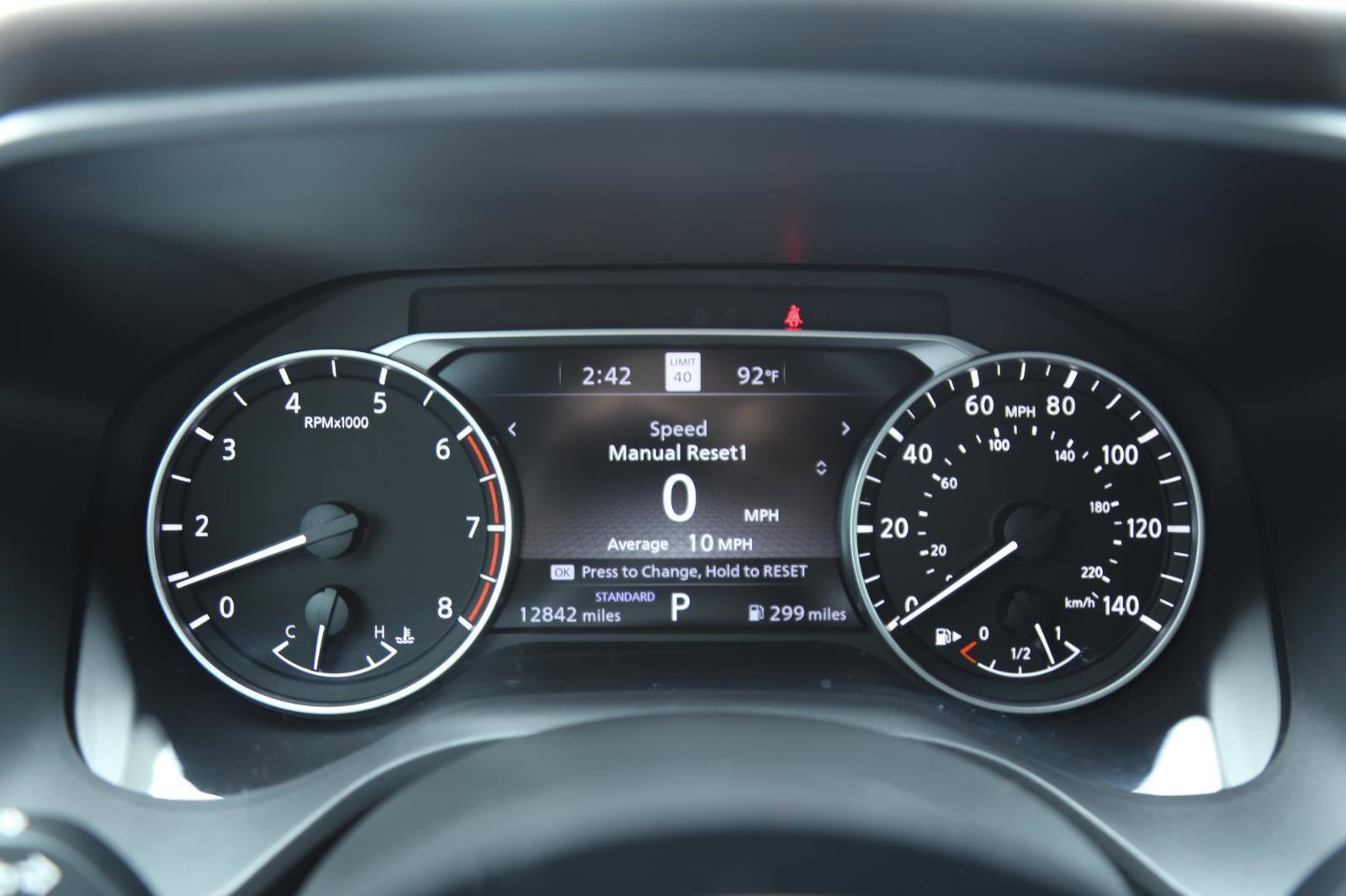 Used 2023 Nissan Rogue SL w/ SL Premium Package image 12