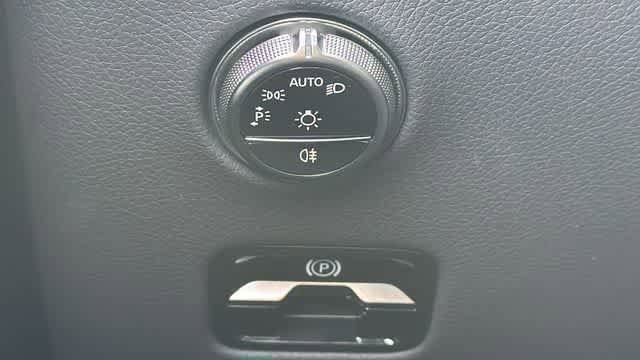Certified 2026 Mercedes-Benz GLC 300 4MATIC image 18