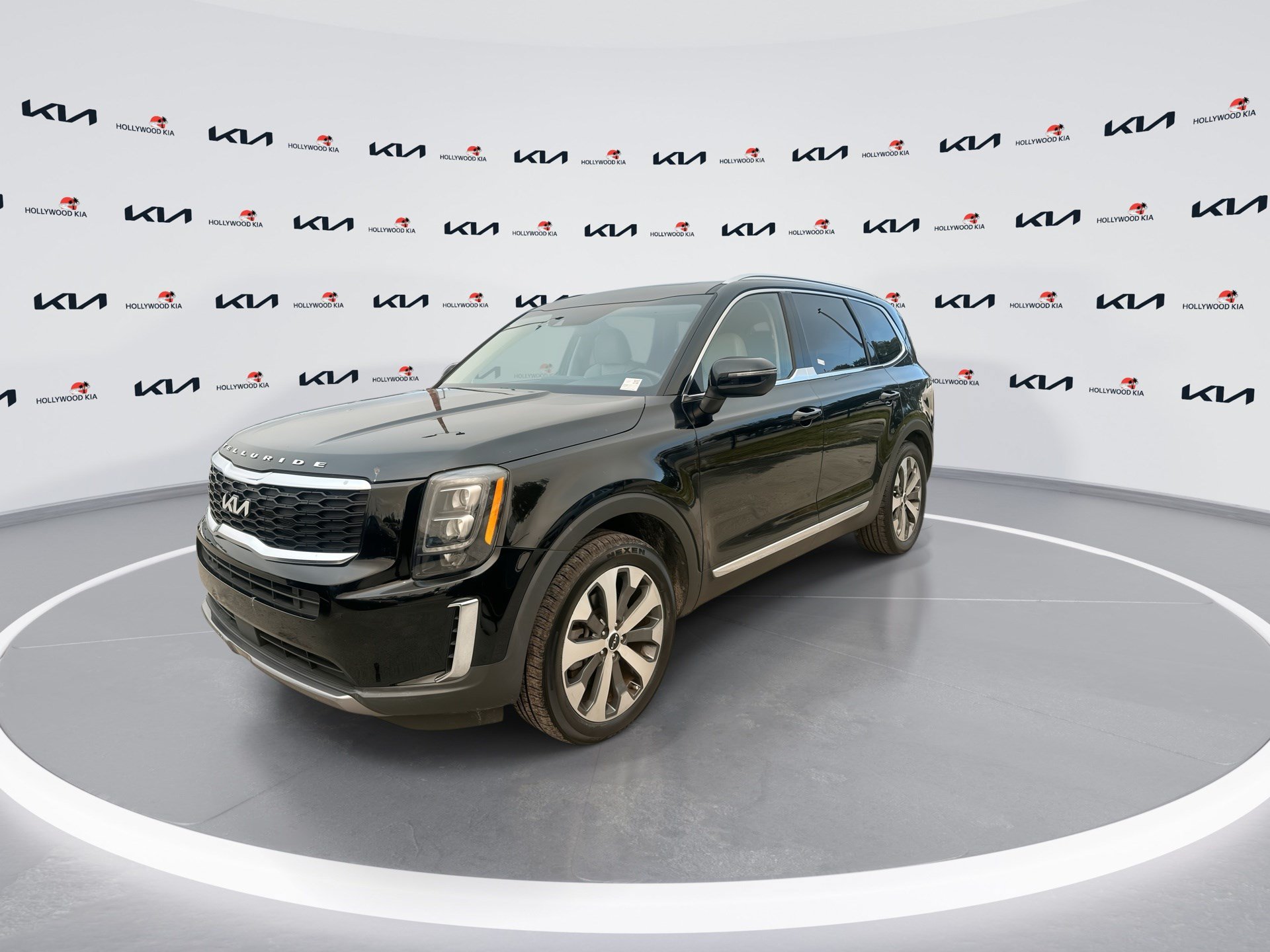 Certified 2022 Kia Telluride EX w/ EX Premium Package FWD image 4