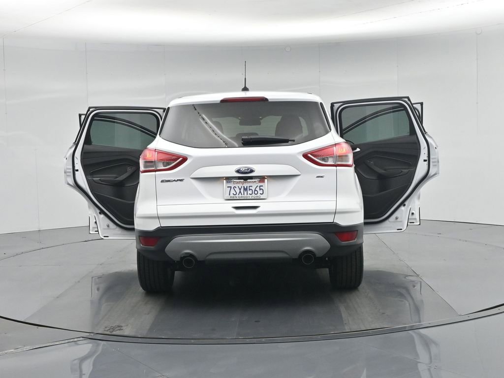 Used 2016 Ford Escape SE image 32