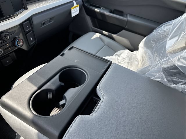 New 2026 Ford F550 4x4 Regular Cab Super Duty image 23