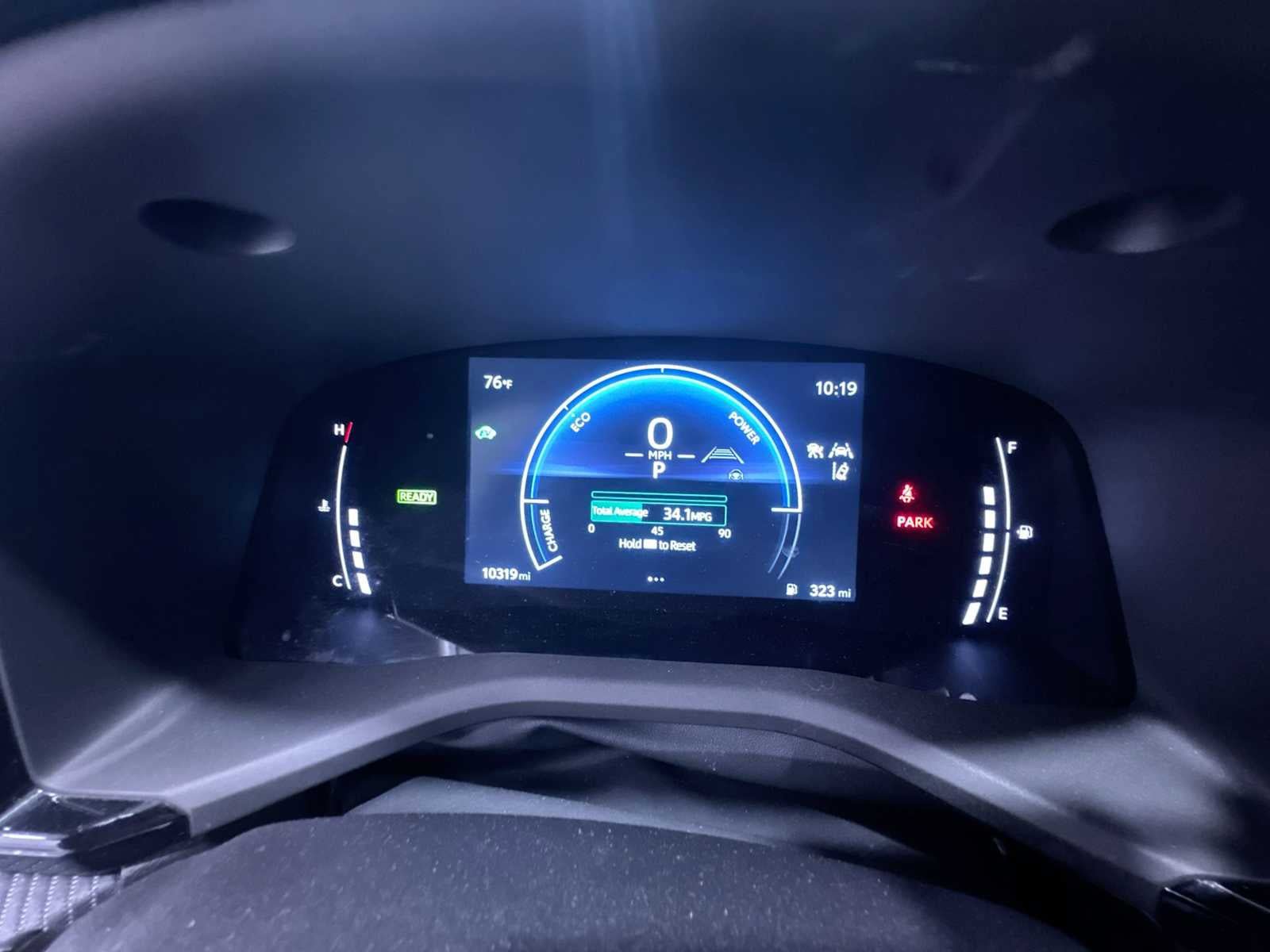 Used 2025 Toyota Camry SE w/ Convenience Package FWD image 14