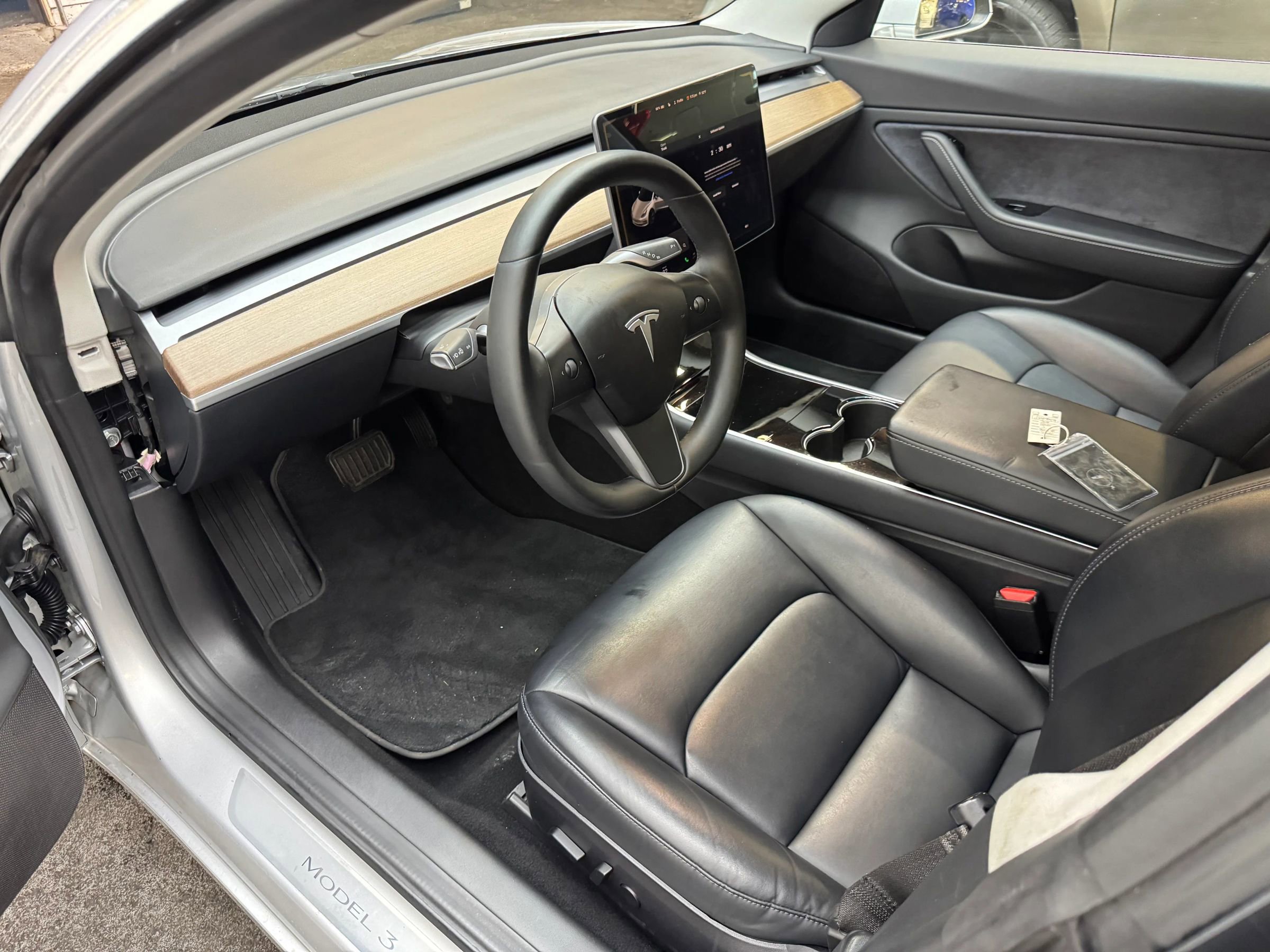 Used 2018 Tesla Model 3 Long Range image 10