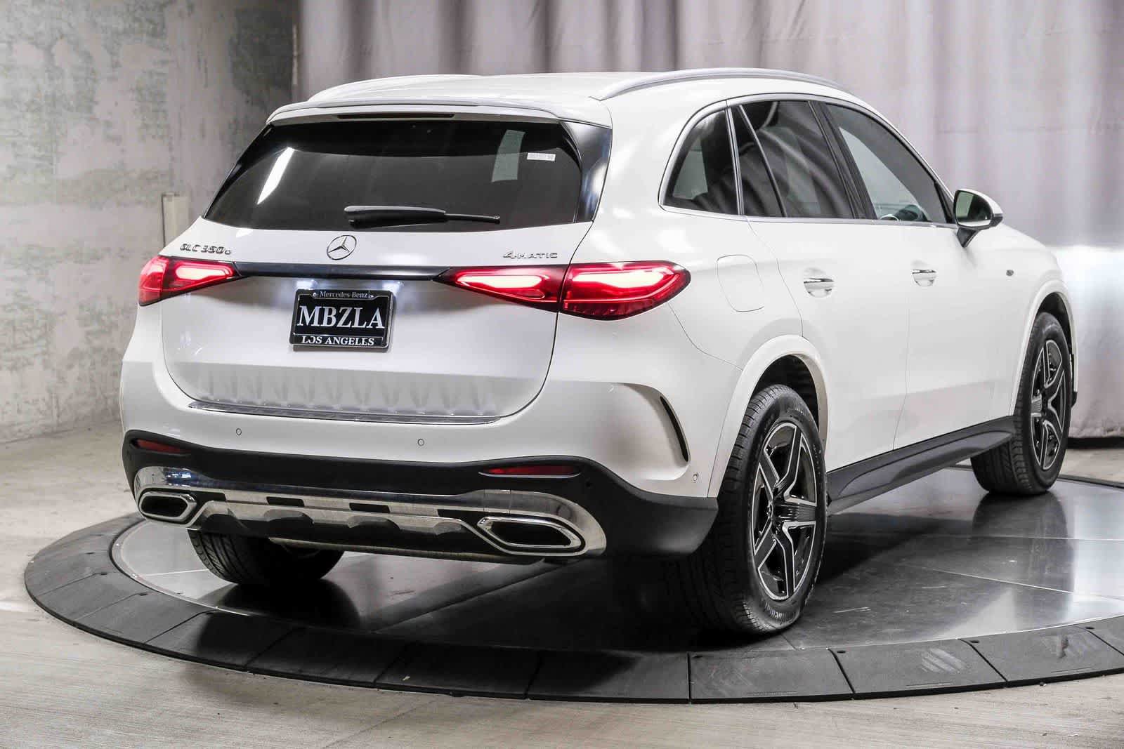 Certified 2025 Mercedes-Benz GLC 350e 4MATIC image 4
