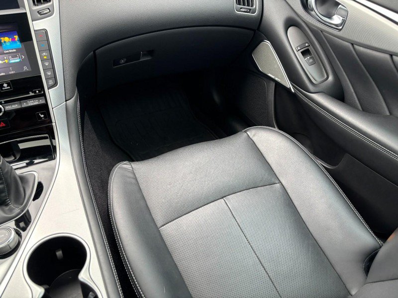 Used 2023 INFINITI Q50 Luxe w/ Cargo Package RWD image 13