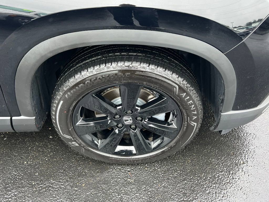 Used 2025 Honda Pilot Black Edition image 6