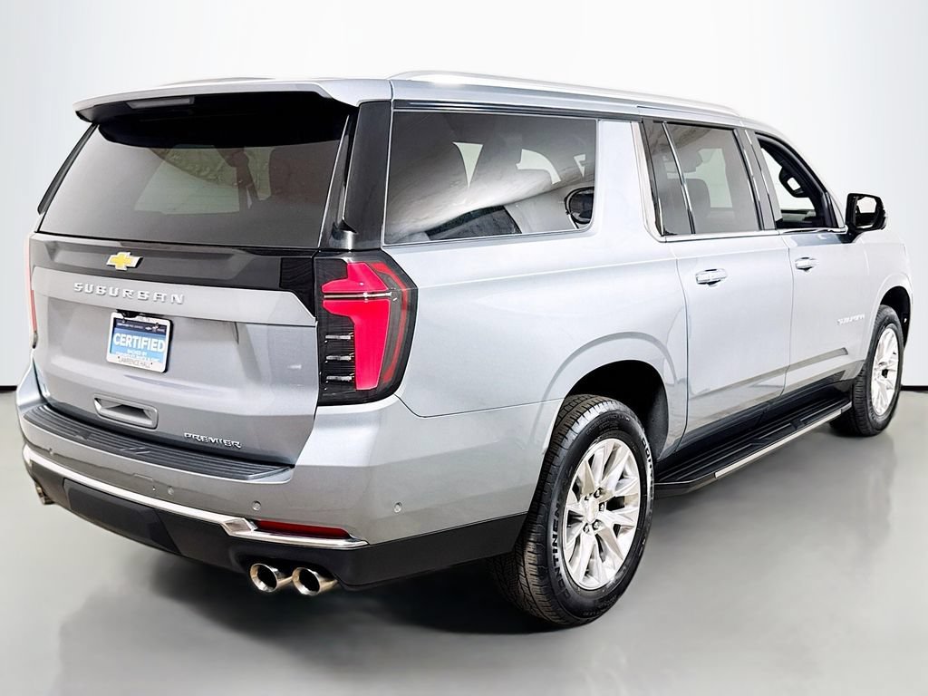 Certified 2025 Chevrolet Suburban Premier RWD image 4