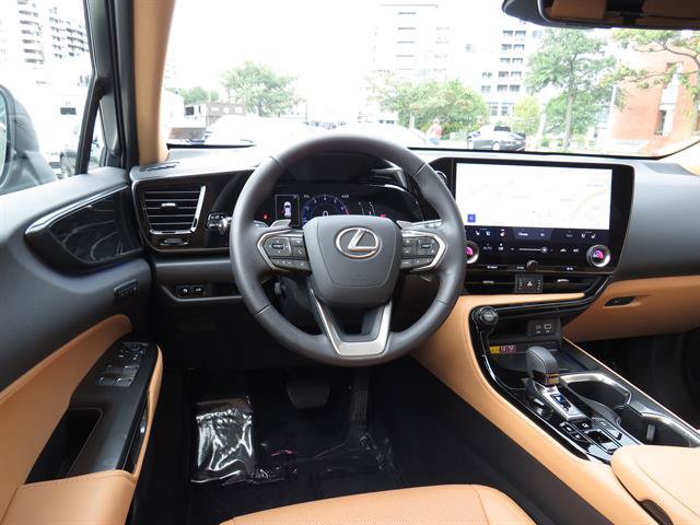Used 2025 Lexus NX 350 AWD w/ Cold Area Package image 10