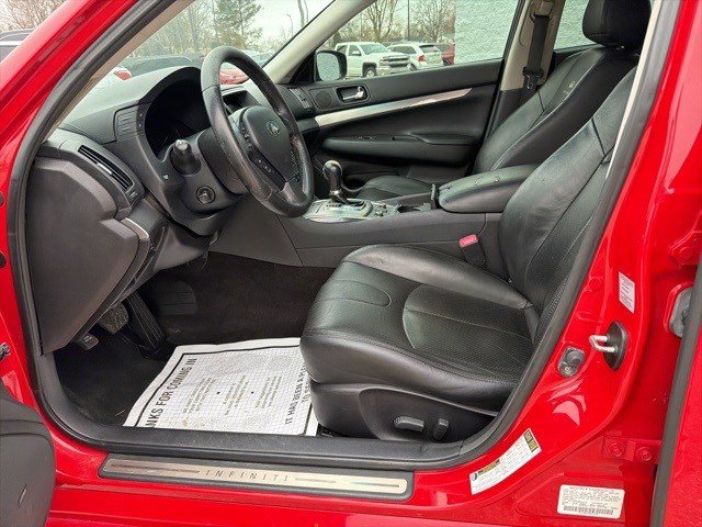 Used 2011 INFINITI G37 x w/ Premium Pkg image 11