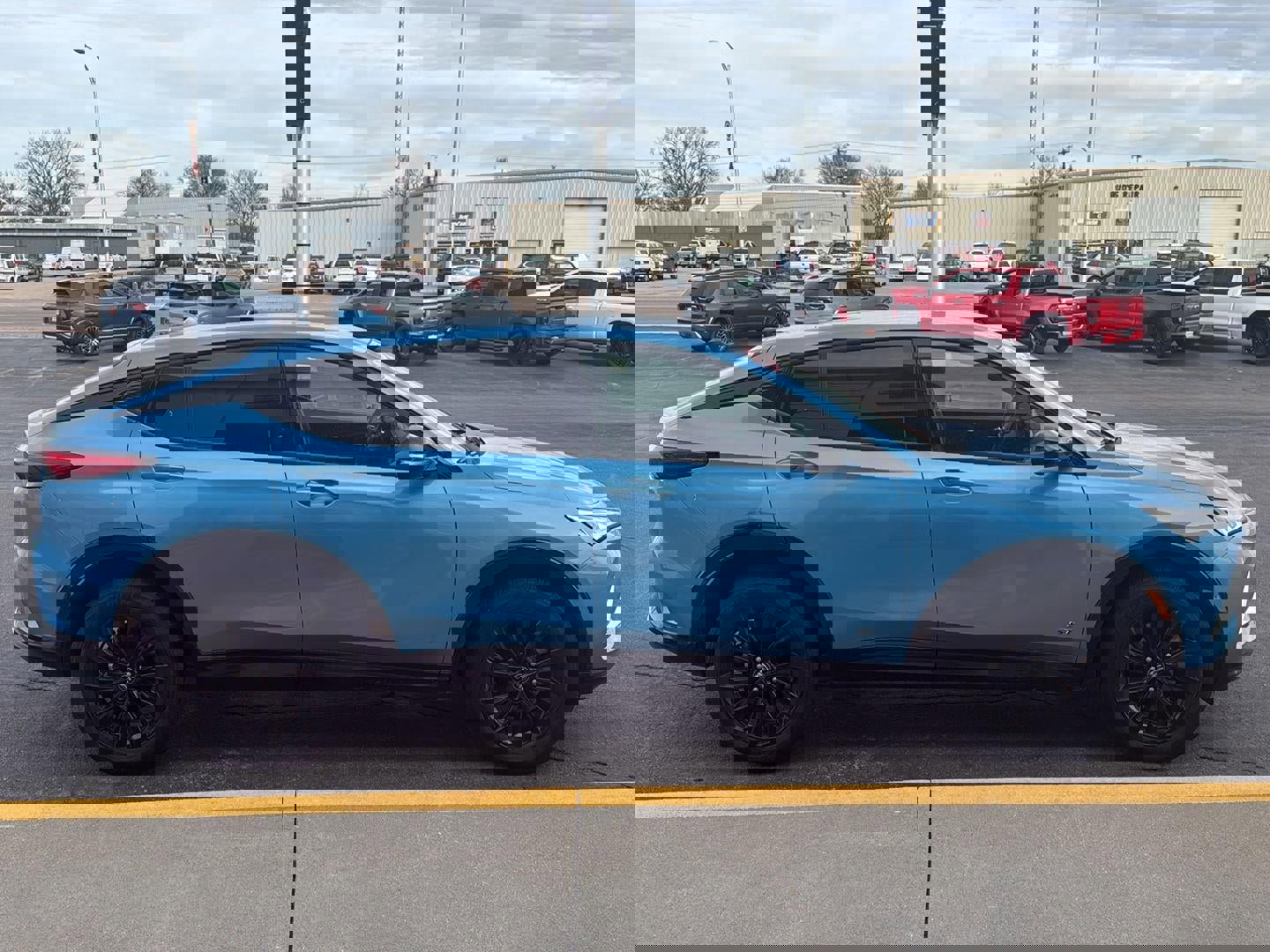 Used 2025 Buick Envista Sport Touring w/ Convenience I Package image 6