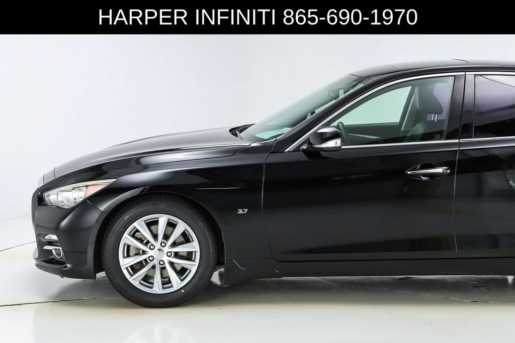 Used 2015 INFINITI Q50 Premium w/ Cargo Package RWD image 3