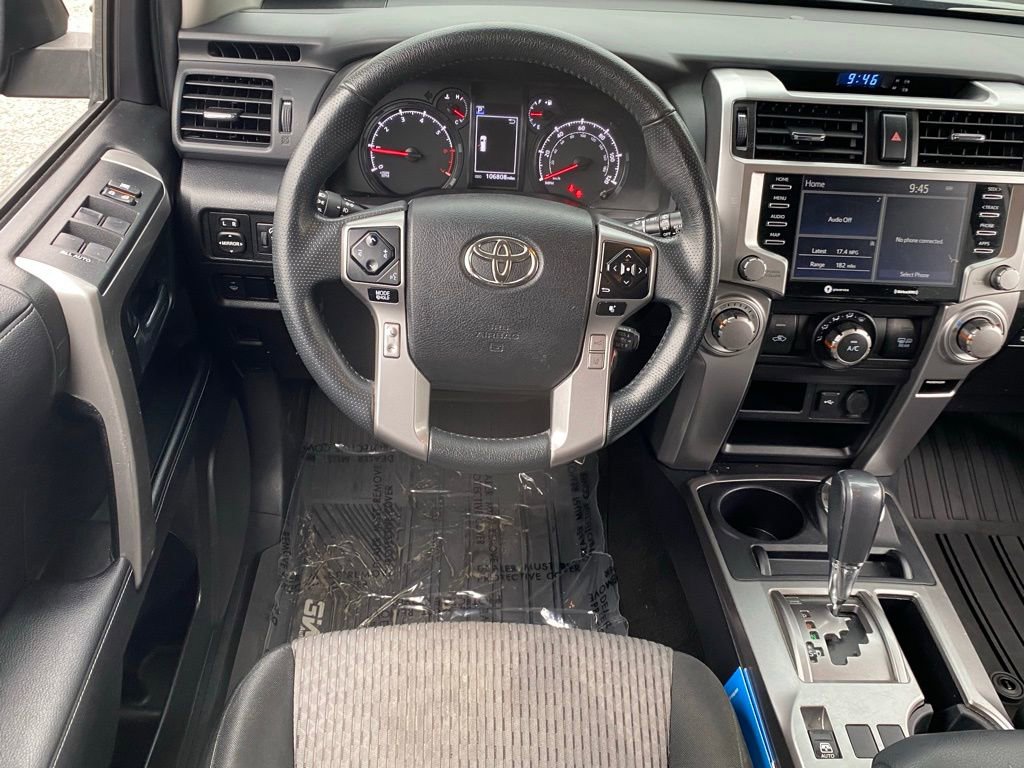 Used 2020 Toyota 4Runner SR5 AWD/4WD image 10