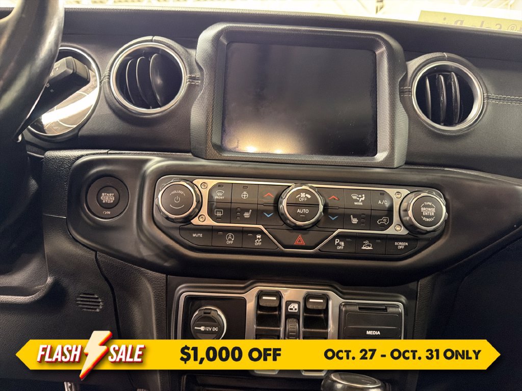 Used 2020 Jeep Gladiator Overland AWD/4WD image 22