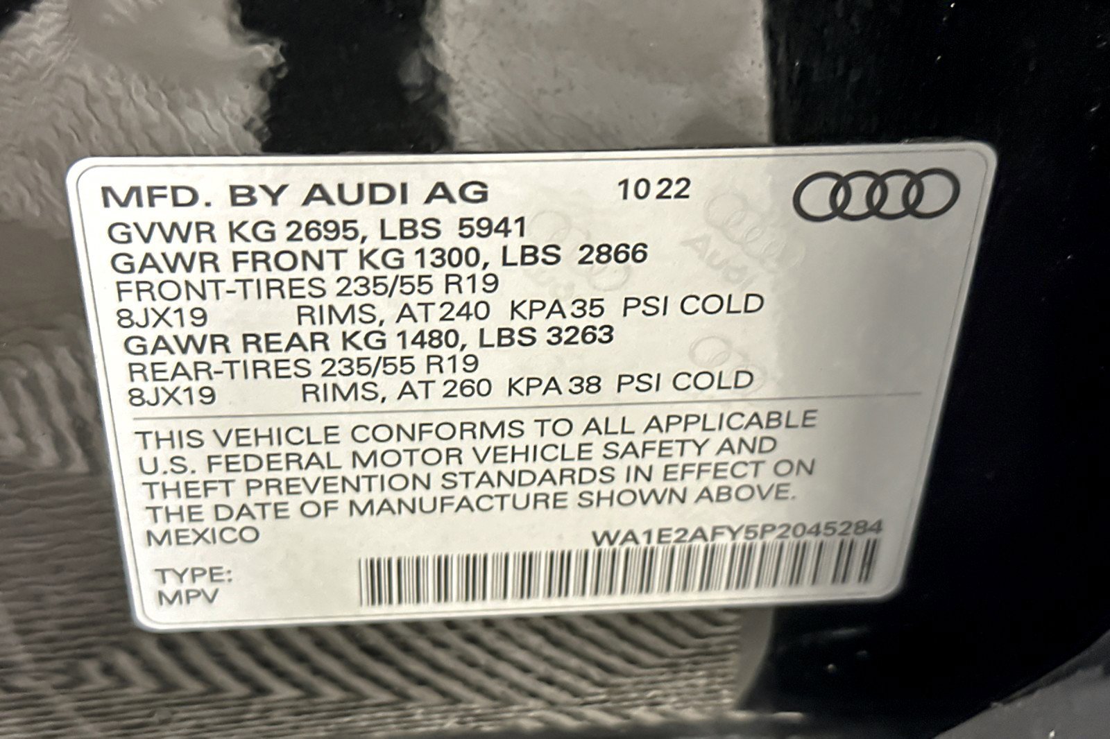 Used 2023 Audi Q5 e Premium Plus w/ Premium Plus Package image 27