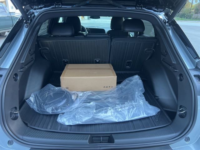 New 2026 Chevrolet Equinox EV LT FWD image 39