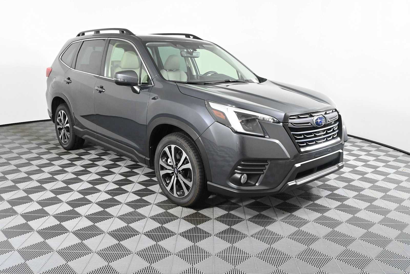 Used 2023 Subaru Forester Limited AWD/4WD image 1