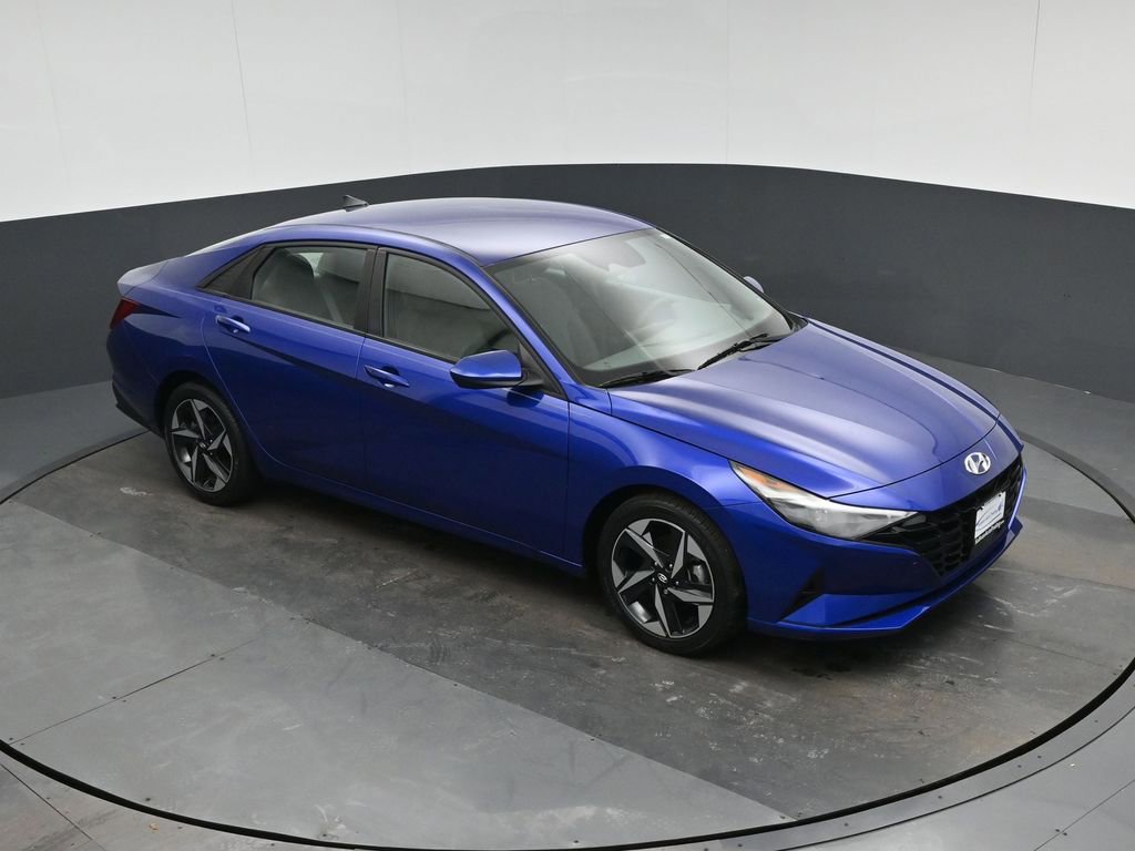 Used 2023 Hyundai Elantra SEL w/ Convenience Package FWD image 55